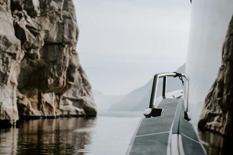 Lysefjord (Stavanger): Boattrip to Preikestolen from Forsand - Reviews and Real Experiences