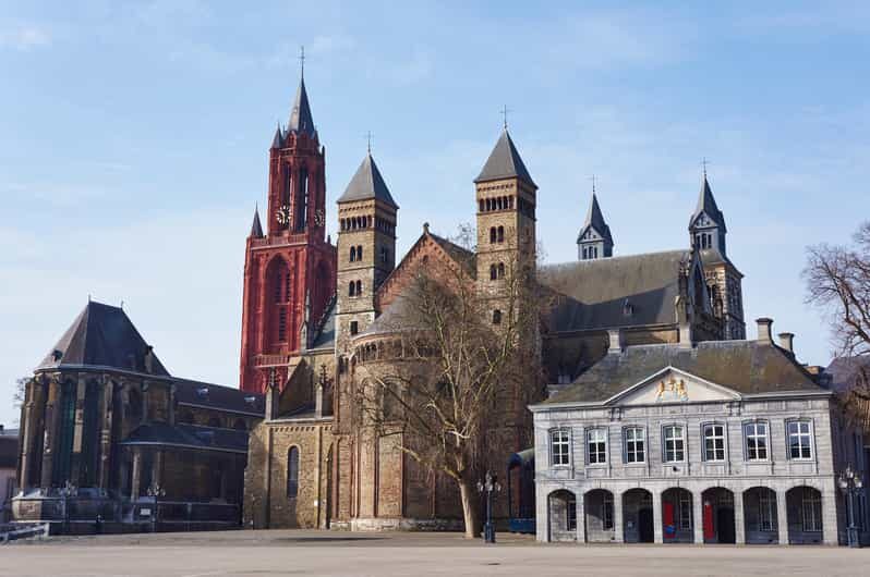 Maastricht and Tripoint Full-Day Trip from Amsterdam - Key Points