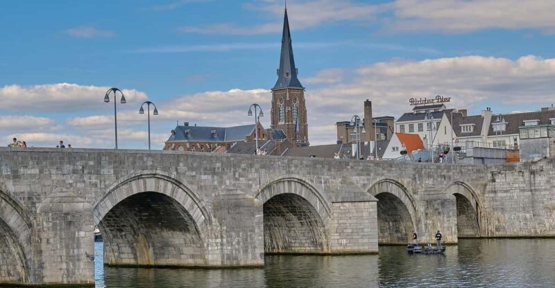 Maastricht: Day trip from Amsterdam with 3 country point - Who Would Love This Tour?
