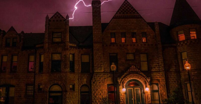 Macabre, Murder, & Mayhem in Motor City: Detroit Ghost Tour - Who Should Consider This Tour?