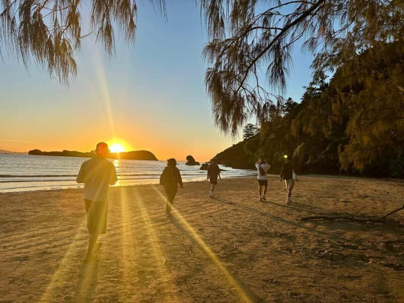 Mackay: 2-Day Adventure Package w/Accomm, Transfers & Tours - Authentic Experiences and Authentic Guides