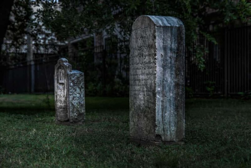 Macon Ghost Tour: Moonlight's Mourning Hauntings - Exploring Macon’s Haunted Past in Depth