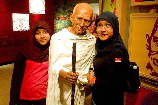 Madame Tussauds at Bangkok Admission Ticket - The Value of the Ticket