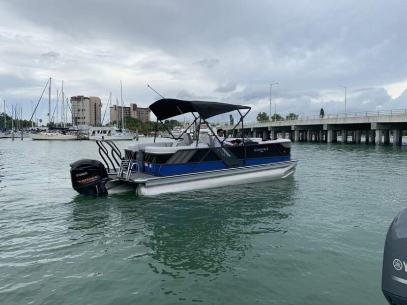 Madeira Beach: Pontoon Boat Rentals Without Captain - An In-Depth Look at the Experience