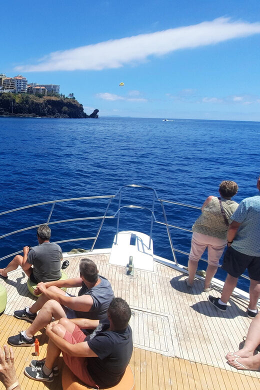 Madeira: Boat Trip with Lunch, Drinks, and Hotel Transfer - Experience Breakdown: What to Expect on Your Madeira Boat Trip