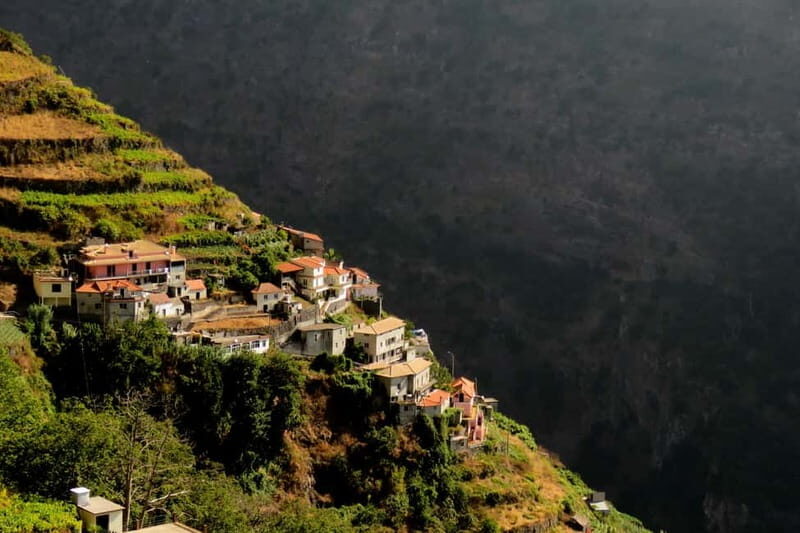 Madeira: Cabriolet Tour with Skywalk and Câmara de Lobos - FAQ