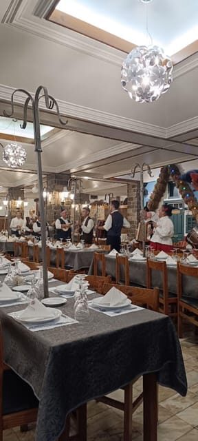 Madeira: Folk Dancing Show and Traditional Local Dinner - Key Points