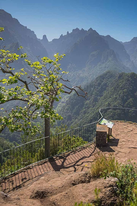 Madeira Funchal:East Tour Pico Arieiro & Santana&Laurissilva - The Value Proposition