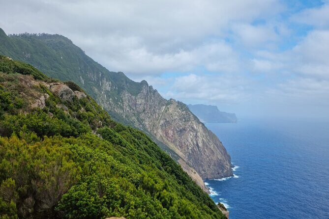 Madeira Porto da Cruz to Machico Self Hiking Tour with Transfer - The Itinerary Breakdown: What to Expect
