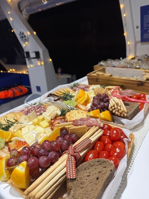 Madeira: Pre-Sell New Years Eve - Fireworks at Sea 2025/26 - FAQ