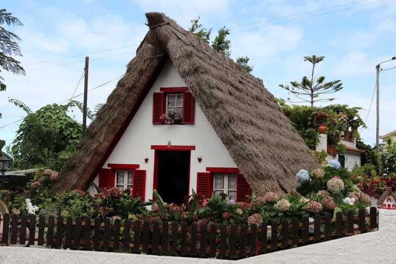 Madeira: Santana Jeep Safari and Balções Levada Walk - Key Points