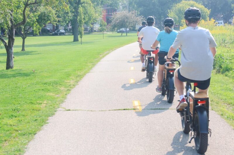 Madison Wisconsin: Guided Downtown eBike Tour - A Practical Overview of the Madison eBike Tour