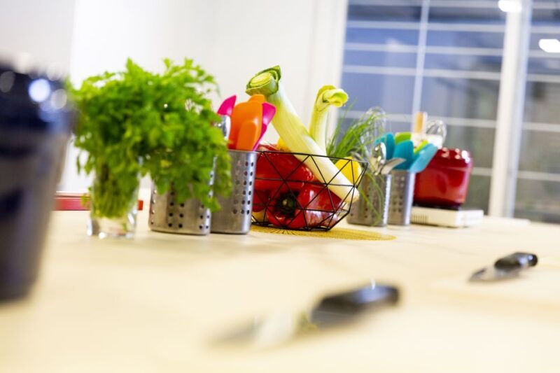 Madrid: 10 Tapas 2.5-Hour Cooking Class - What to Expect: A Deep Dive into Madrid’s Tapas Culture