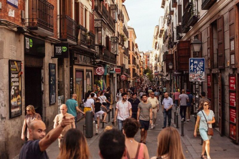 Madrid: 2-Hour Private City Tour Off the Beaten Track - Key Points
