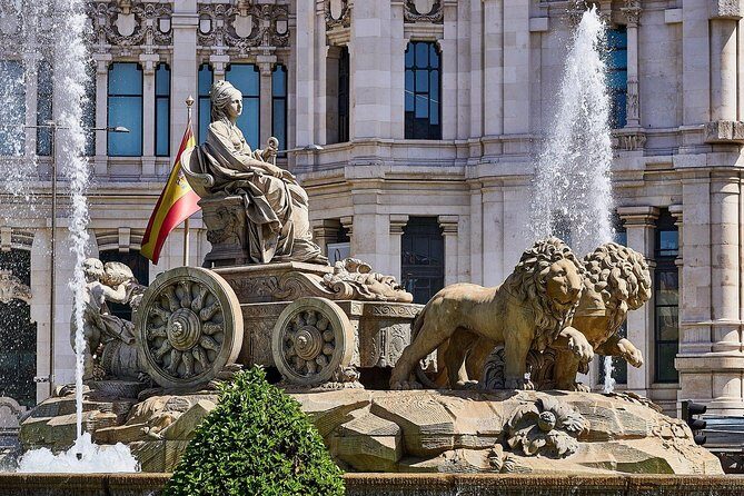 Madrid 2 Hours Private Walking Tour with Guide - The Guide and Overall Experience