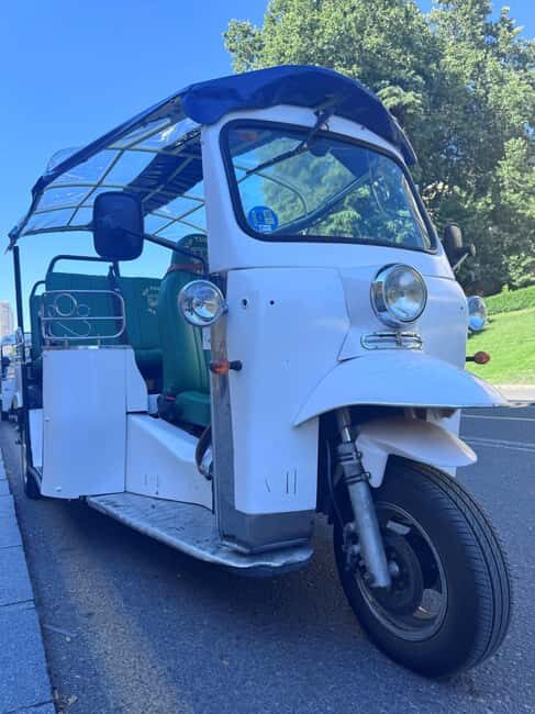 Madrid: 4-Hour Tuk Tuk Guided Tour - Key Points