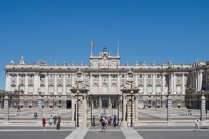 Madrid Afternoon Walking Tour with Royal Palace and Prado Museum - Key Points
