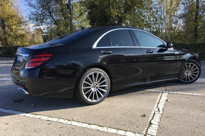 Madrid Barajas Airport Private Transfer To Madrid City - FAQ
