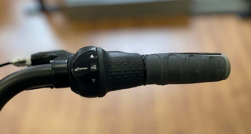 Madrid: Bike Rental with tourist map - Practicalities and Tips for Your Ride