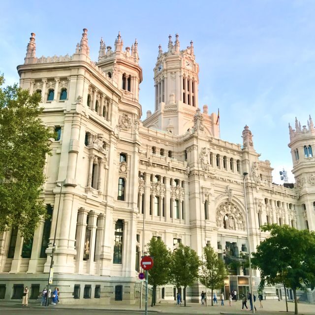 Madrid: Capture the most Photogenic Spots with a Local - Exploring Madrid Through a Lens: What to Expect