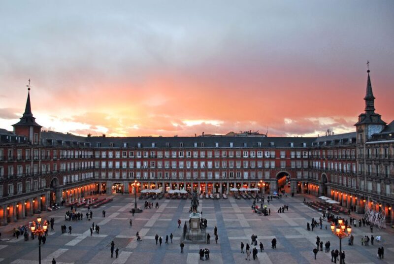 Madrid: City Highlights Guided Walking Tour - Authentic Insights from Reviews