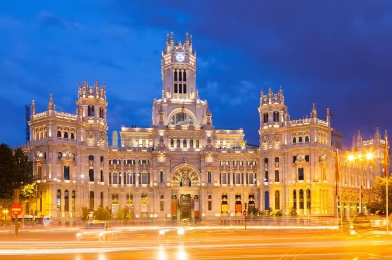 Madrid: Express Walk with a Local in 90 minutes - The Value of a Local Guide