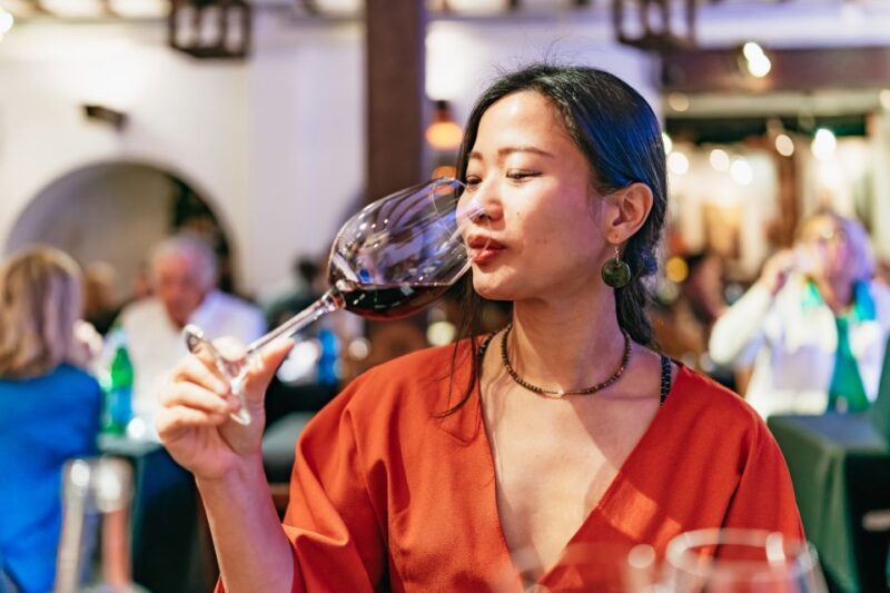 Madrid: Flamenco Show at Corral de la Moreria - FAQs