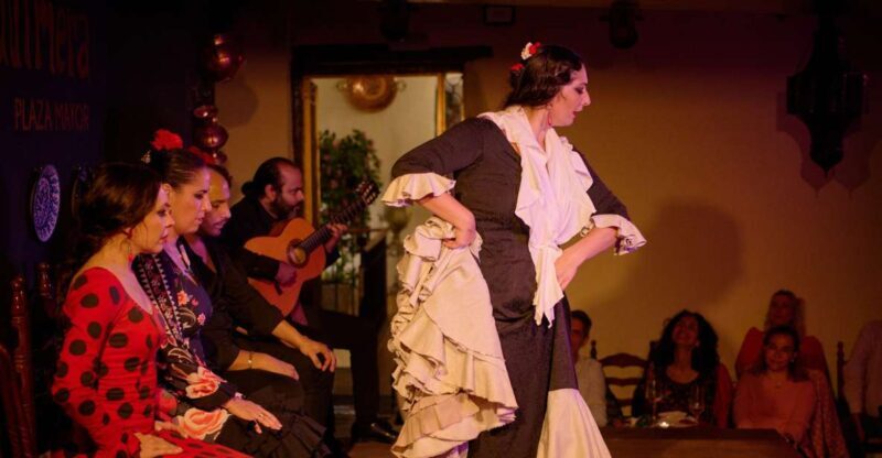 Madrid: Flamenco Show La Quimera with Drinks & Dinner Option - Practical Tips for Visiting