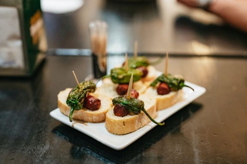 Madrid: Food & Wine Tour with 10 Tapas & 4 Drinks Included - An In-Depth Look at the Madrid Food & Wine Tour