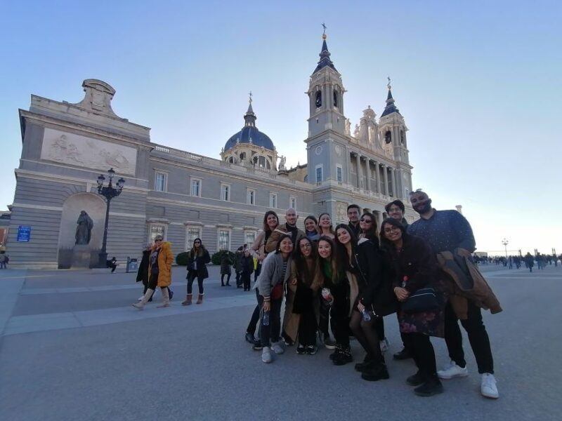 Madrid: Full-Day City Tour with Flamenco Show & Meal - Parks, Views, and Cultural Sights