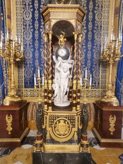 Madrid: Guided visit at the Royal Palace with tour guide - Key Points