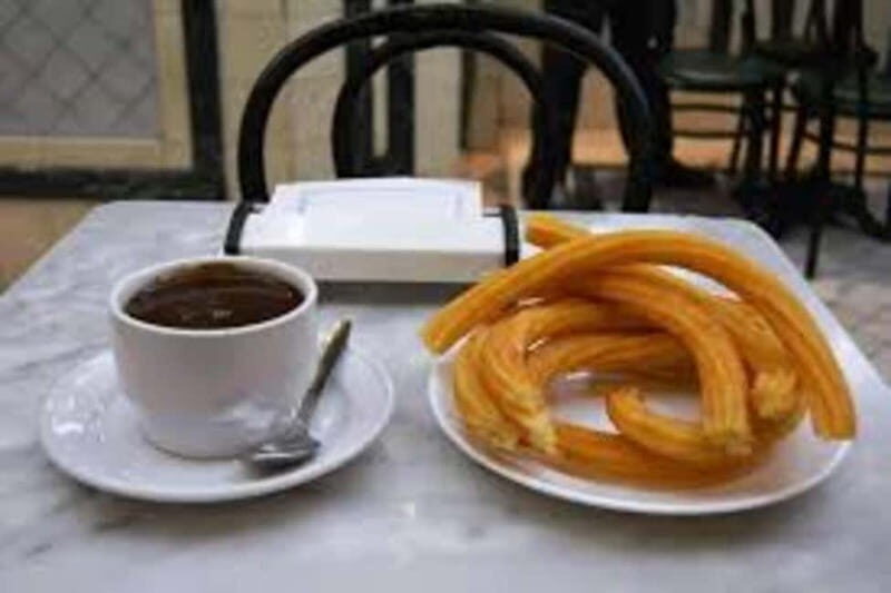 Madrid: Guided Walking Tour with Churros and Hot Chocolate - What Makes This Tour Stand Out