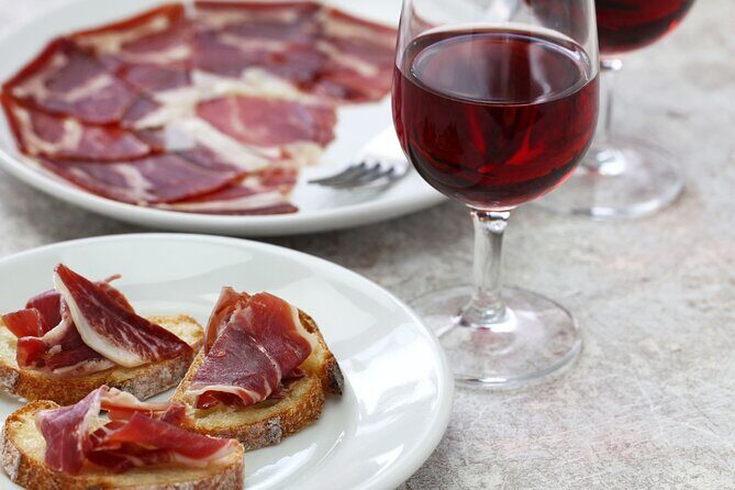 Madrid Highlights Private Tour with Prado Museum & Royal Palace - FAQ