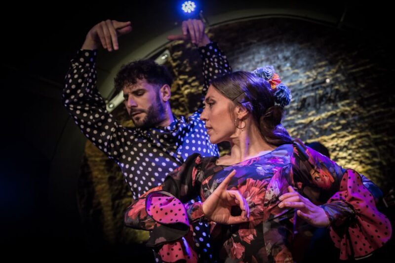Madrid: La Cueva de Lola Flamenco Show Tickets with Drink - Discovering the Heart of Madrid’s Flamenco Scene