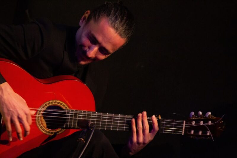 Madrid: La Cueva de Lola Flamenco Show Tickets with Drink - FAQ