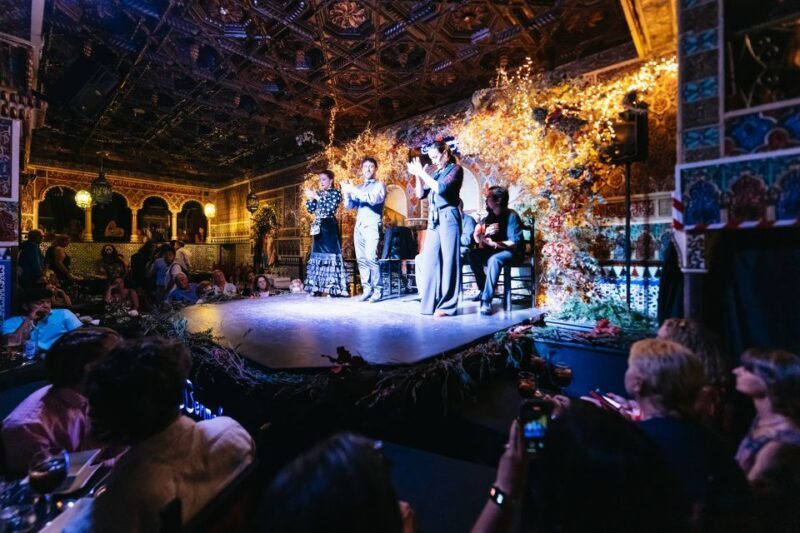 Madrid: Live Flamenco Show with Food and Drinks Options - Value for Money