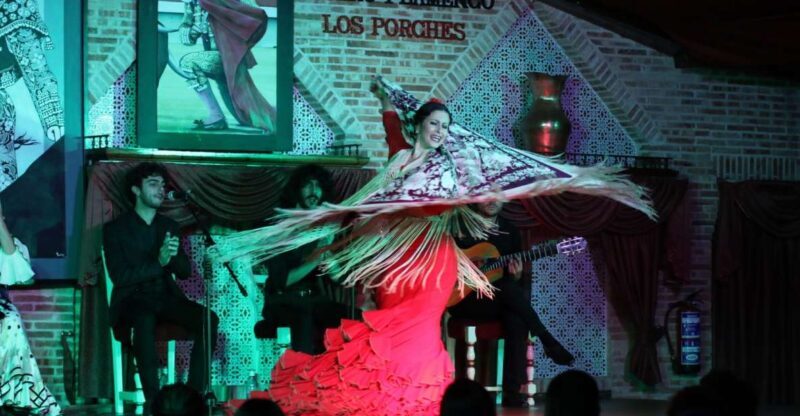 Madrid: Los Porches Flamenco Show with Tapas and Wine Ticket - The Experience at Los Porches: What to Expect