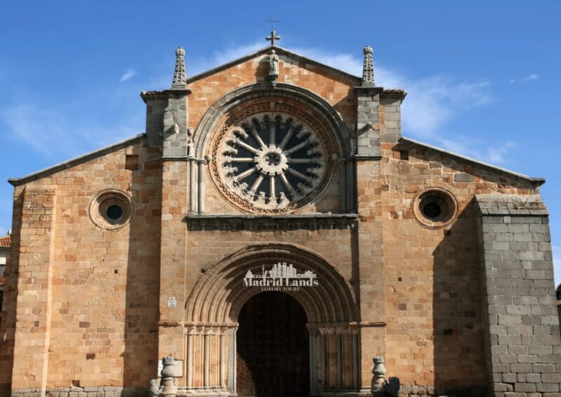 Madrid: Luxury Tour Avila & Segovia - In-Depth Breakdown of the Itinerary