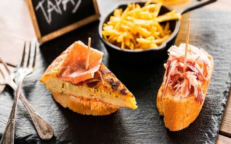 Madrid: Old Madrid Walking Food and Wine Tour - The Practicalities: What to Expect