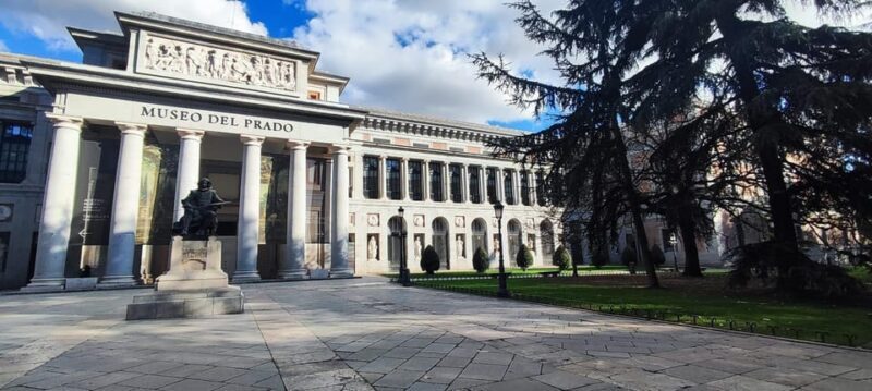Madrid: Prado Museum Guided Tour Small Group - Key Points