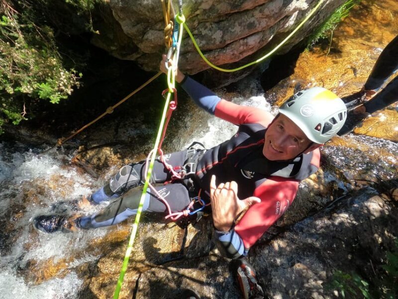 Madrid: Private Canyoning Adventure Tour with Transport - Key Points