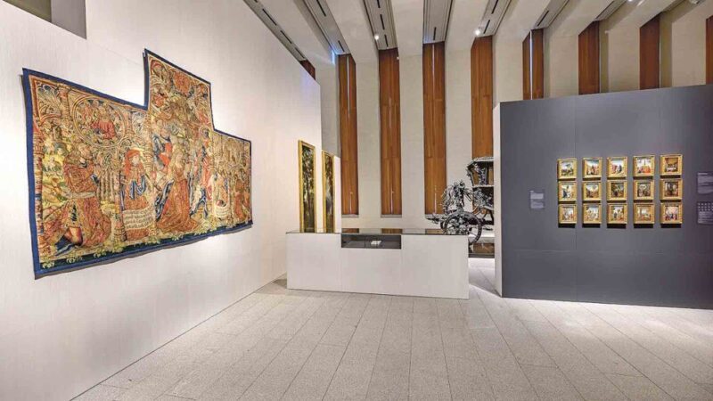 Madrid: Private guided tour of New Royal Collections Gallery - The Experience: What to Expect