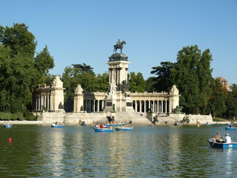 Madrid: Private Guided Tour with Prado Museum and Tapas - Authentic Madrid Tapas: Savoring Local Flavors