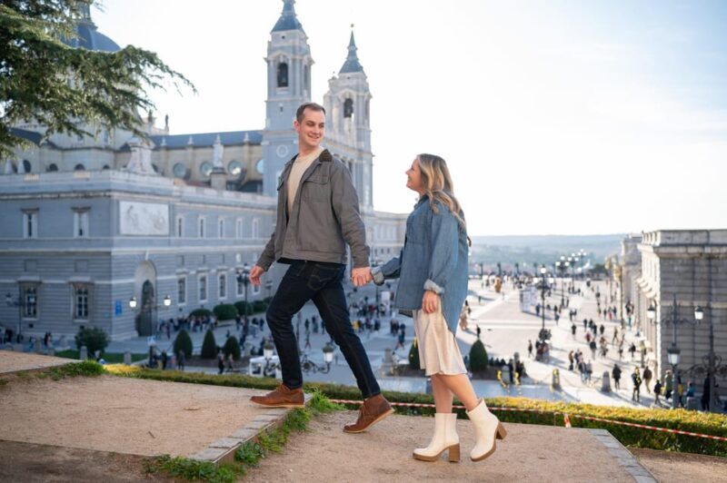Madrid: Private Photoshoot with a Professional Photographer - What to Expect During the Photoshoot