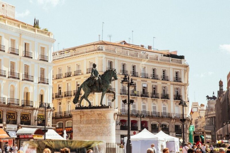 Madrid: Private Tour w/ Locals  Highlights and Hidden Gems - Key Points