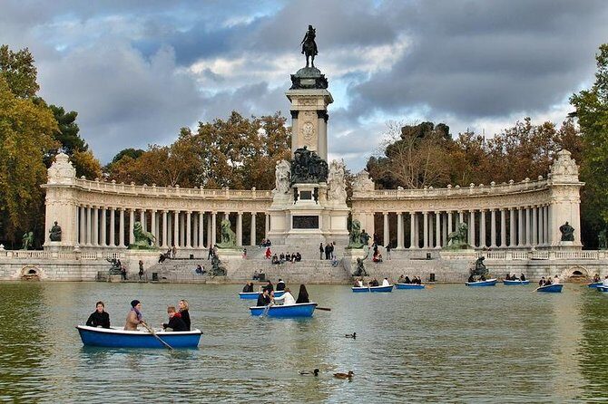 Madrid Private Walking Tour of Thyssen and Reina Sofia Museums - Who Should Book This Experience
