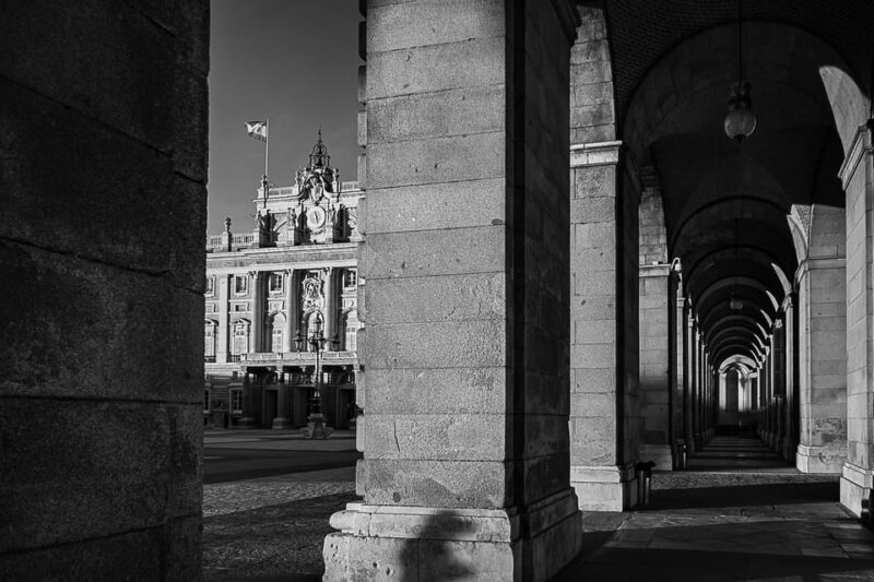 Madrid: Private Walking Tour & Photo Shoot - A Closer Look: What to Expect from the Madrid Private Walking Tour & Photo Shoot