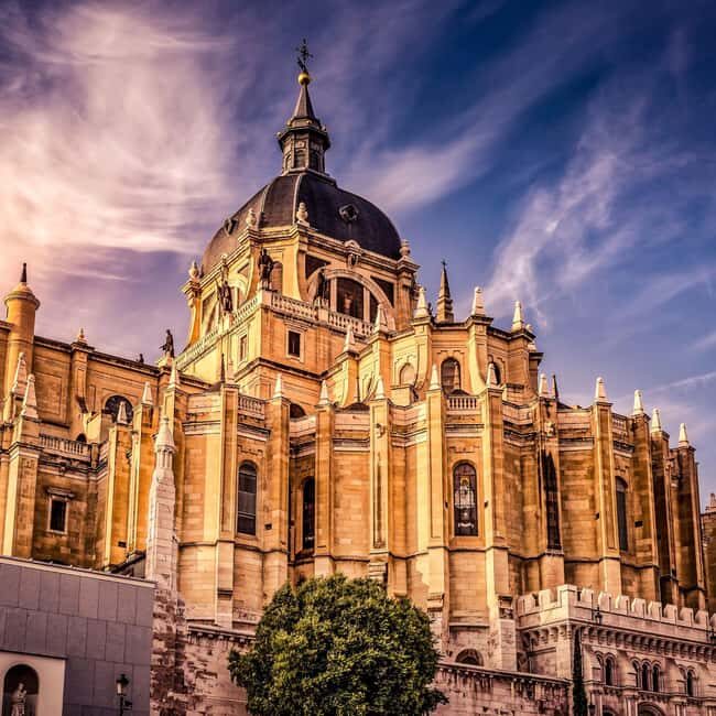 Madrid: Private Walking Tour with the Royal Palace Option - A Walk Through Madrid’s Literary Quarter and Habsburg Madrid