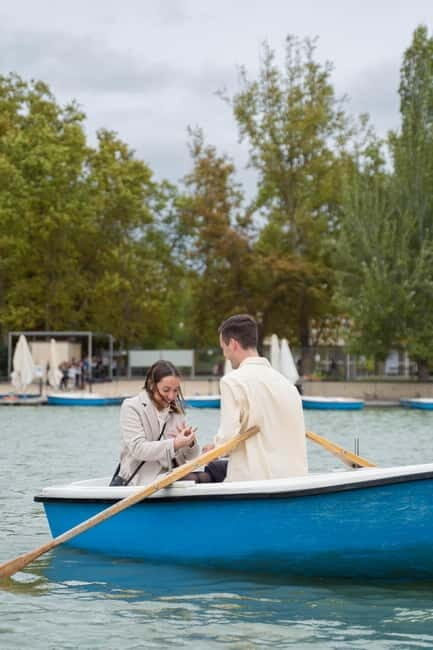 Madrid: Professional photoshoot in the Retiro park - Key Points