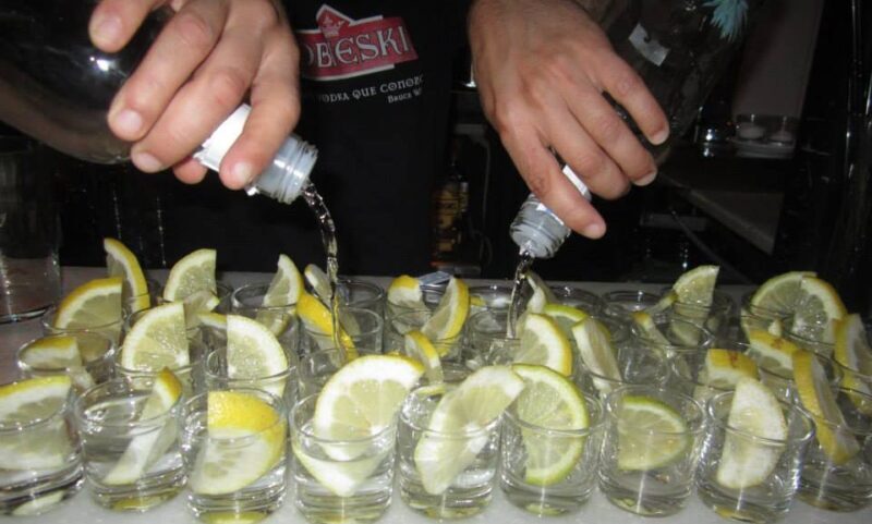 Madrid: Pub Crawl Madrid Running since 2005 Bar Exploration - FAQ